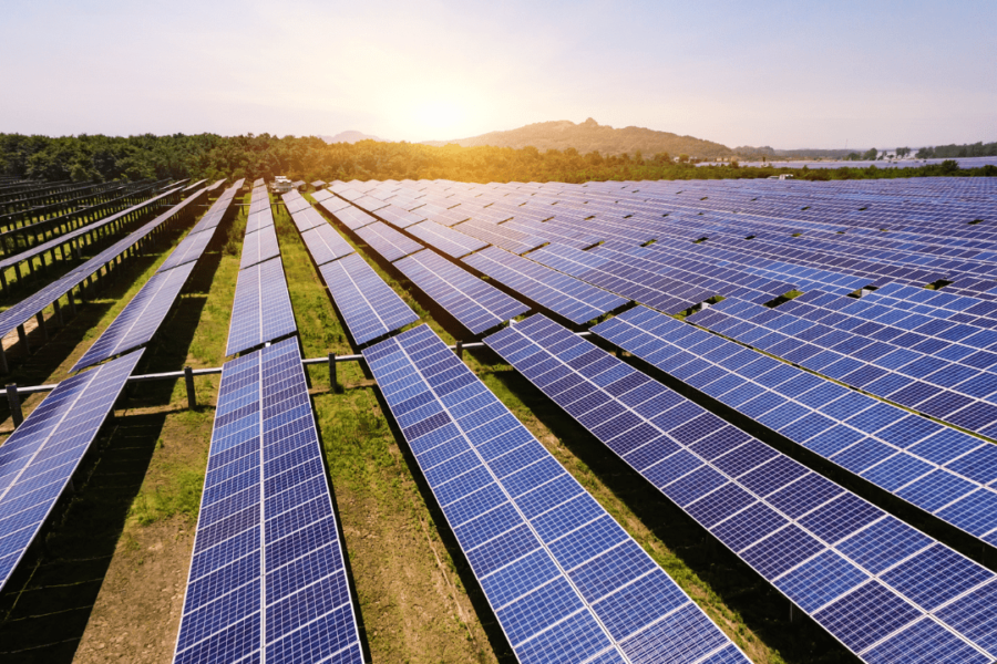 Impianti fotovoltaici: sì all’agrivoltaico installato a terra